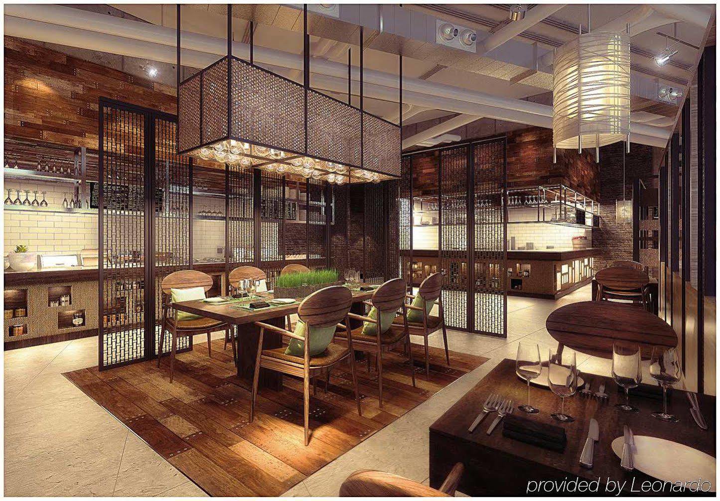 Doubletree By Hilton Old Town Hotel